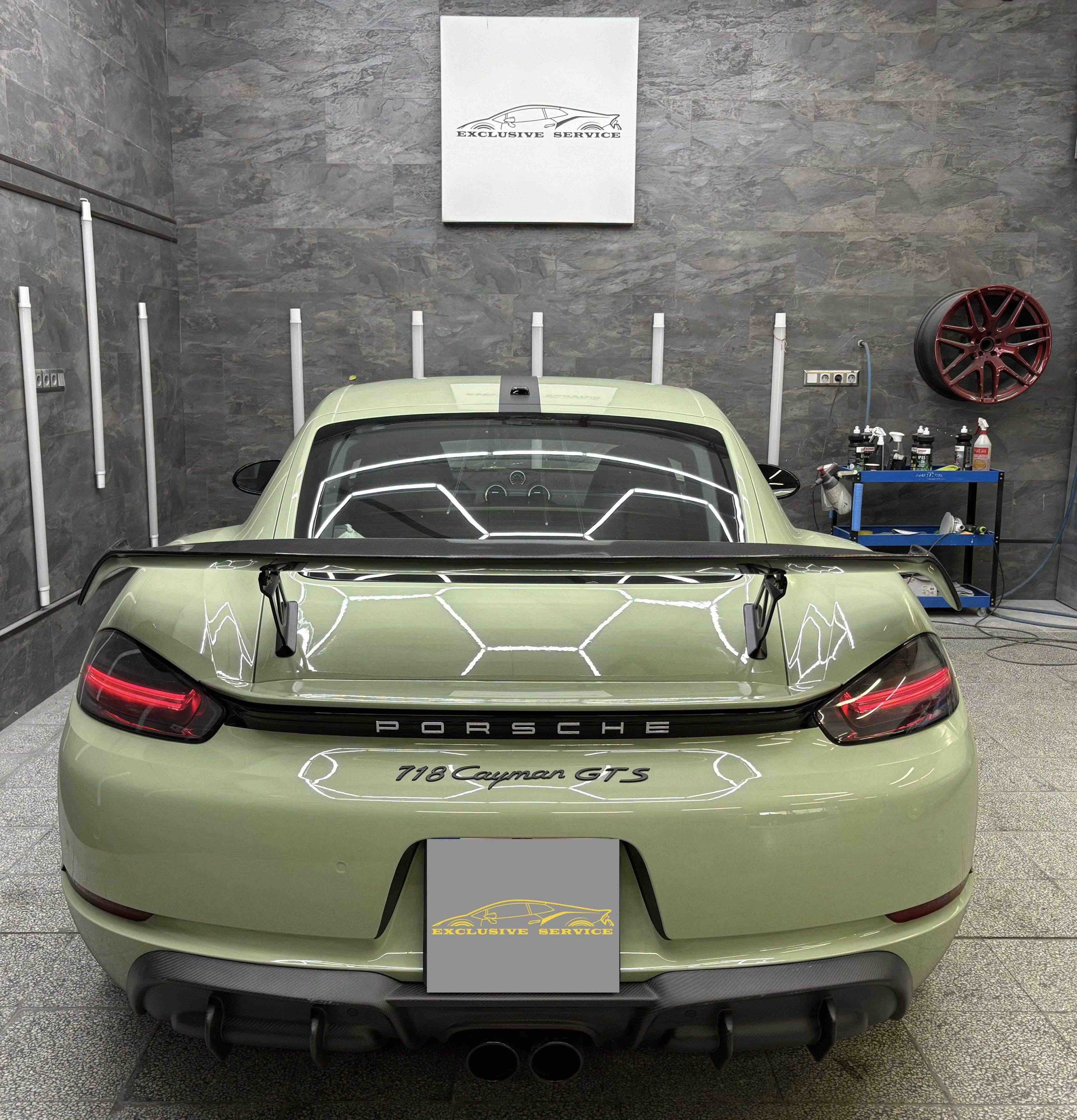 Porsche 718 Cayman GTS